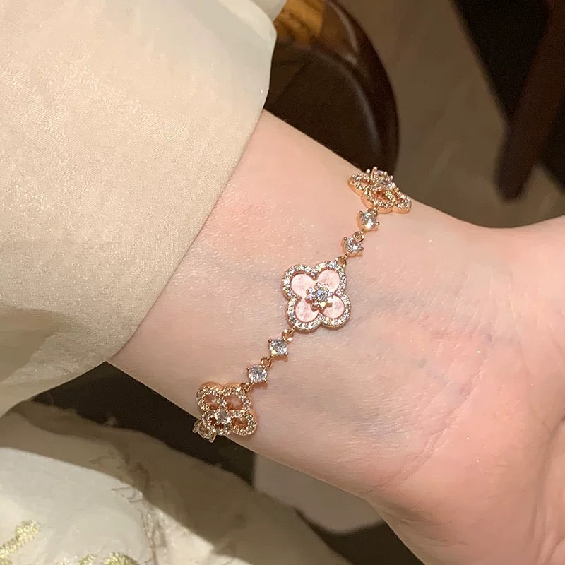 Sparkle Clover Bracelet