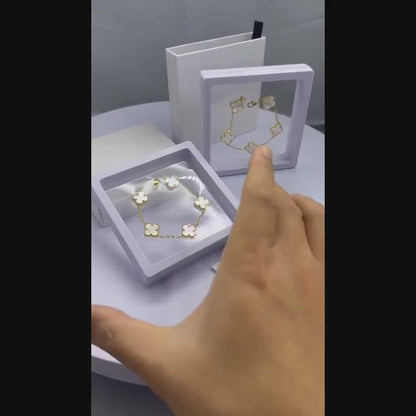 Four Leaf Clover Jewelry Set 18K Gold / Silver